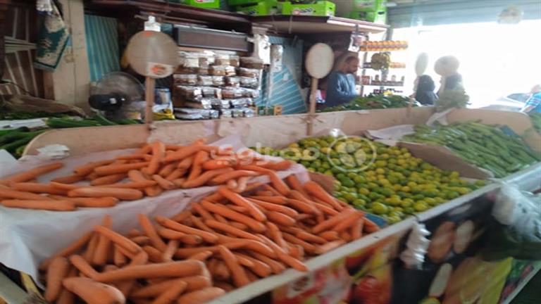 أسعار الخضروات والفاكهة اليوم بسوق العبور
