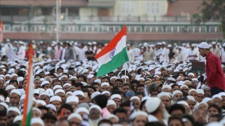 الآلاف يتظاهرون في الهند احتجاجا على الإساءة للنبي محمد