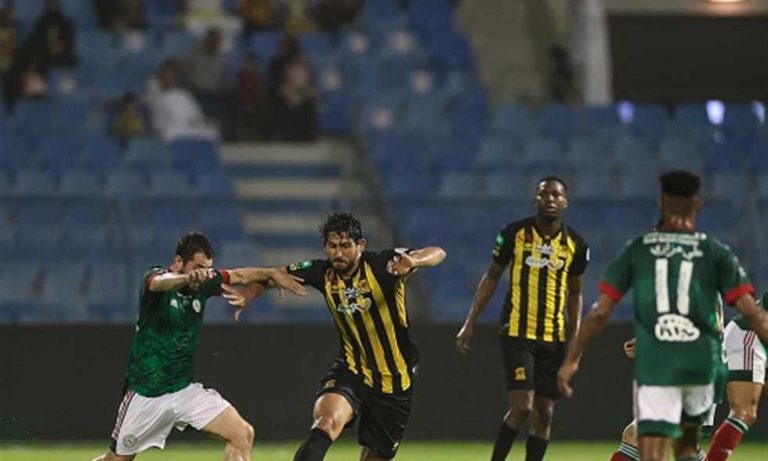 التشكيل - حجازي أساسي في مباراة حسم الدوري السعودي بين الاتحاد والباطن