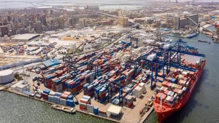 رئيس ميناء الإسكندرية يؤكد لوفد "النواب" حرص الهيئة على تنفيذ توجيهات رئيس الجمهورية بتطوير الميناء