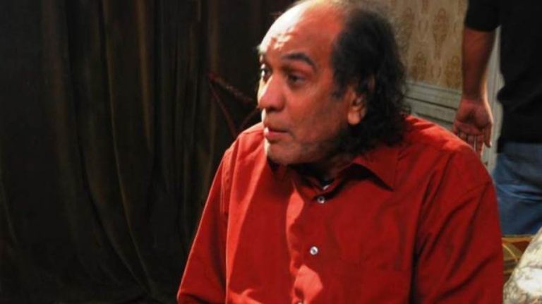 منير مكرم يوجه الشكر لـ أشرف زكي وأعضاء نقابة الممثلين بعد حادث ابنه