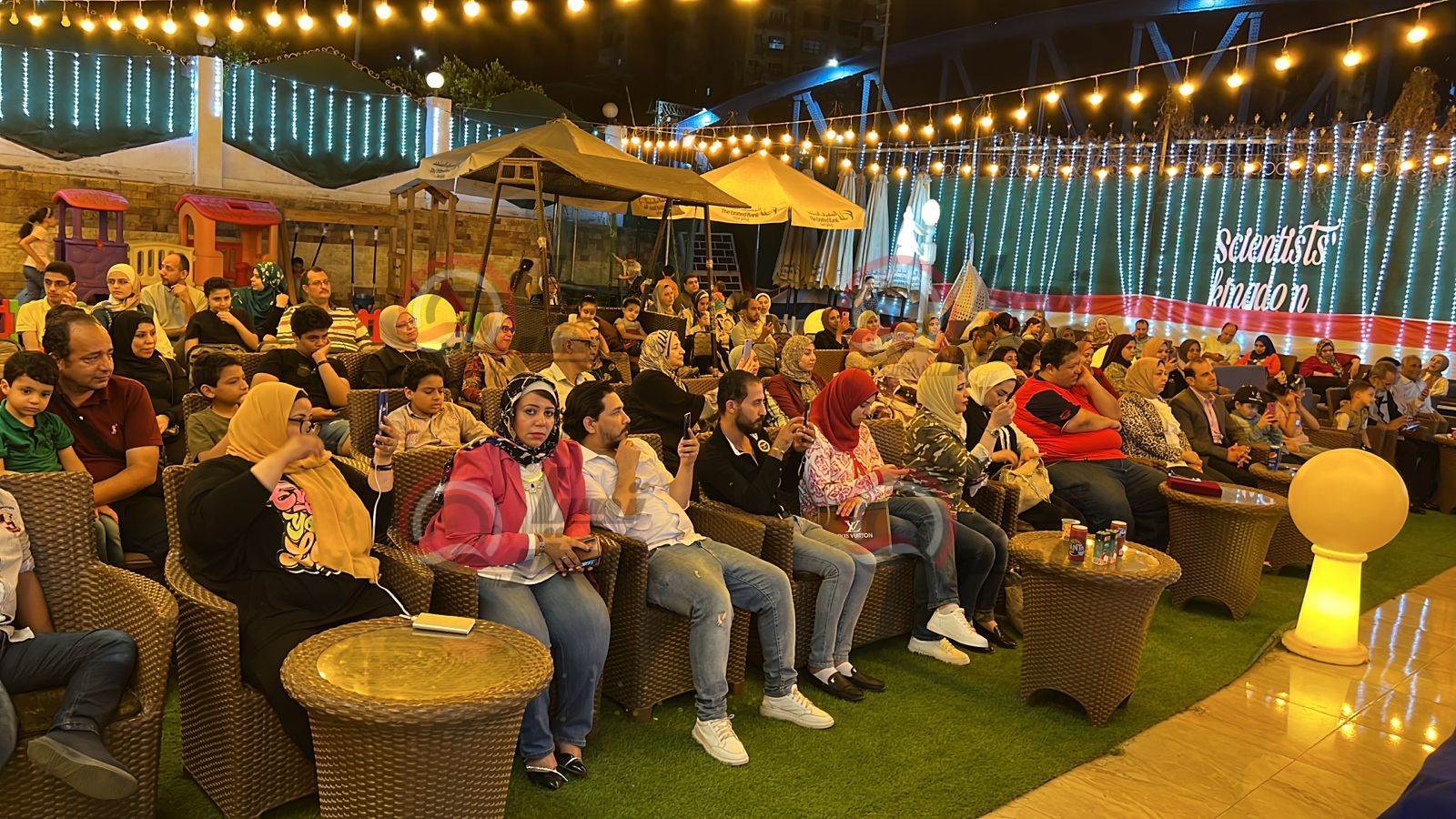 بحضور الفنانة أشرقت.. علميين الدقهليه تحتفل بذكرى ثوره يونيو بمشاركة النائبة آية فوزى فتى 6 بحضور الفنانة أشرقت.. علميين الدقهليه تحتفل بذكرى ثوره يونيو بمشاركة النائبة آية فوزى فتى