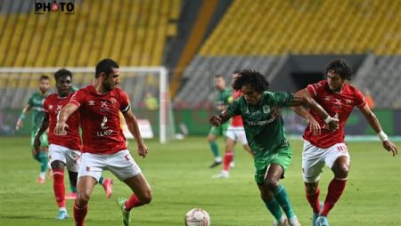 الأهلي يفوز على المصري بهدفين مقابل لا شيء في الدوري