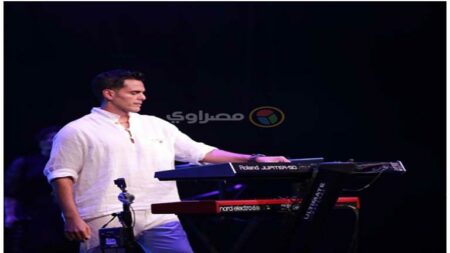 هشام خرما يعزف أروع مقطوعاته الموسيقية على مسرح الماركيه (صور)