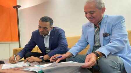 الأمير أباظة وأحمد جلال يوقعان بروتوكول تعاون بمهرجان الإسكندرية السينمائي