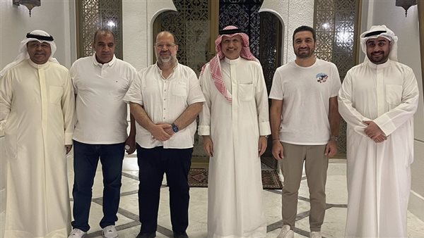 وفد اتحاد الكرة يتابع ترتيبات معسكر منتخب مصر في الكويت
