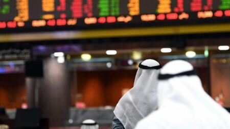 تعرف على تأثيرات تذبذب أسعار النفط والدولار على البورصات الخليجية