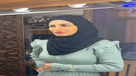 صورة| منة فضالي بـ"الحجاب" في كواليس تصوير "سر السلطان"