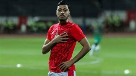 أكرم توفيق يتصدر قائمة أفضل لاعب في استفتاء "مصر24" حتى الآن