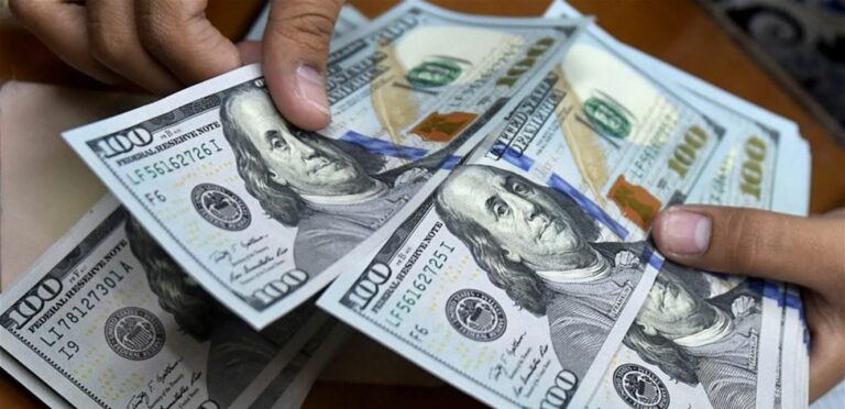 سعر الدولار اليوم الأحد 18-12-2022 في ختام تعاملات البنوك المصرية