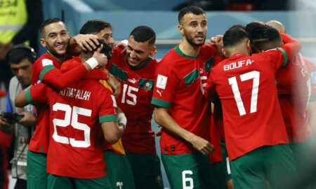 تشكيل المغرب – ثلاثي دفاعي لأول مرة.. عودة مزراوي واستبعاد أكرد في آخر لحظة ضد فرنسا