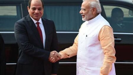 رئيسة جمهورية الهند ورئيس وزرائها يستقبلان السيسي بساحة القصر الرئاسي