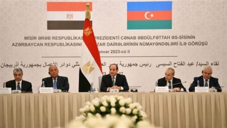 متحدث الرئاسة يستعرض تفاصيل لقاء السيسى مع رجال الأعمال بالهند وأذربيجان