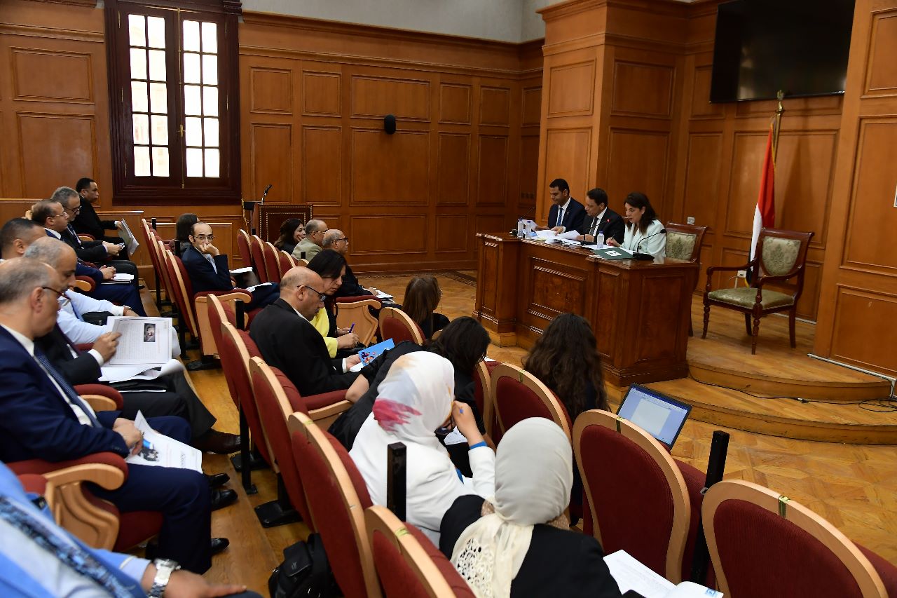 اجتماع لجنة الإعلام بمجلس النواب (3)