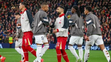 بعد ركلتي جزاء ليفربول وريال مدريد.. صلاح ومبابي يتساويان في رقم غريب