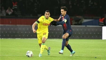 مهمة صعبة لـ مصطفى محمد.. موعد مباراة نانت وباريس سان جيرمان في الدوري الفرنسي