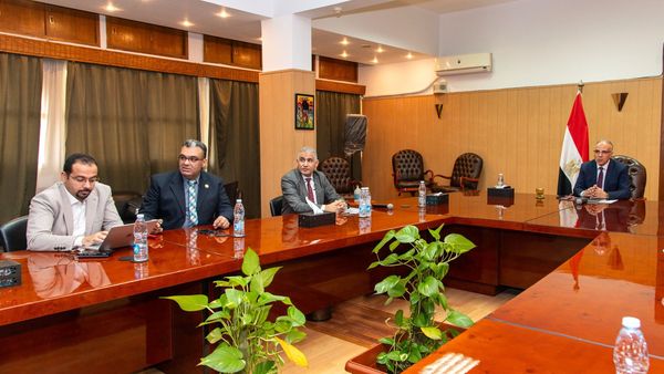 وزير الري: الاستفادة من حصر الممارسات الزراعية الموفرة للمياه والتي تبناها المزارعين 3 وزير الري: الاستفادة من حصر الممارسات الزراعية الموفرة للمياه والتي تبناها المزارعين