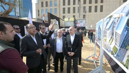 رئيس الوزراء يتفقد مشروع إنشاء مستشفى بولاق أبو العلا العام الجديد.. صور