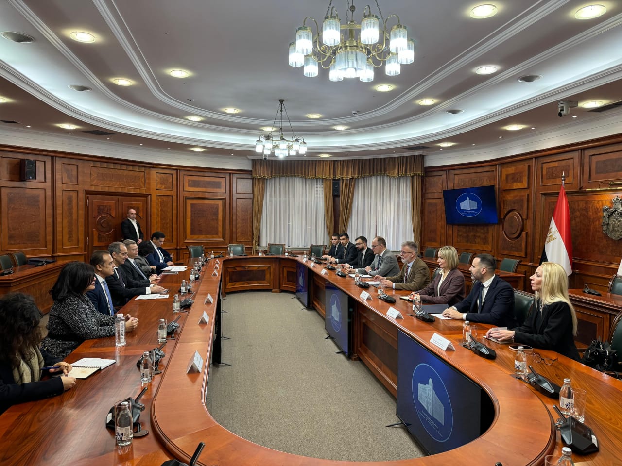 وزير الاتصالات يعقد مباحثات في صربيا لتعزيز التعاون في مجال التحول الرقمي 6 وزير الاتصالات يعقد مباحثات في صربيا لتعزيز التعاون في مجال التحول الرقمي