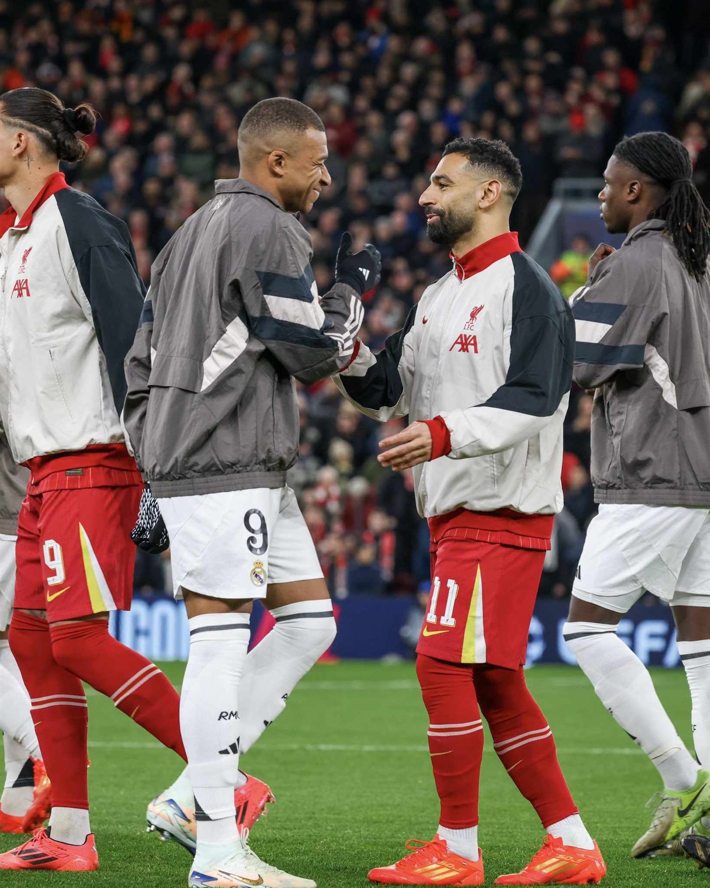 بعد ركلتي جزاء ليفربول وريال مدريد.. صلاح ومبابي يتساويان في رقم غريب 1 بعد ركلتي جزاء ليفربول وريال مدريد.. صلاح ومبابي يتساويان في رقم غريب