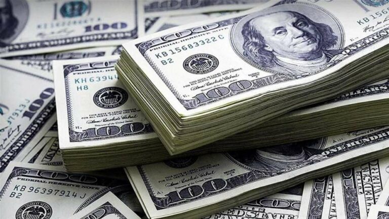 سعر الدولار أمام الجنيه اليوم الاثنين 30-12-2024