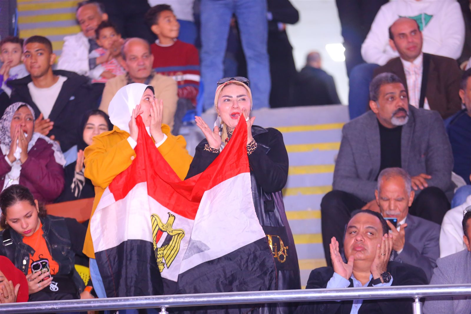 وزيرة التضامن تشهد احتفالية حزب مستقبل وطن لتجهيز 1000 عروسة 1 وزيرة التضامن تشهد احتفالية حزب مستقبل وطن لتجهيز 1000 عروسة