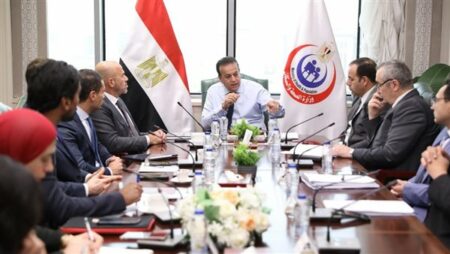 وزير الصحة يوجه بسرعة تنفيذ مشروع المدينة الطبية للمعاهد التعليمية