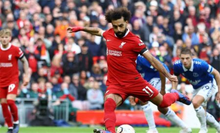 رسميًا.. تأجيل مباراة ليفربول وإيفرتون في الدوري الإنجليزي