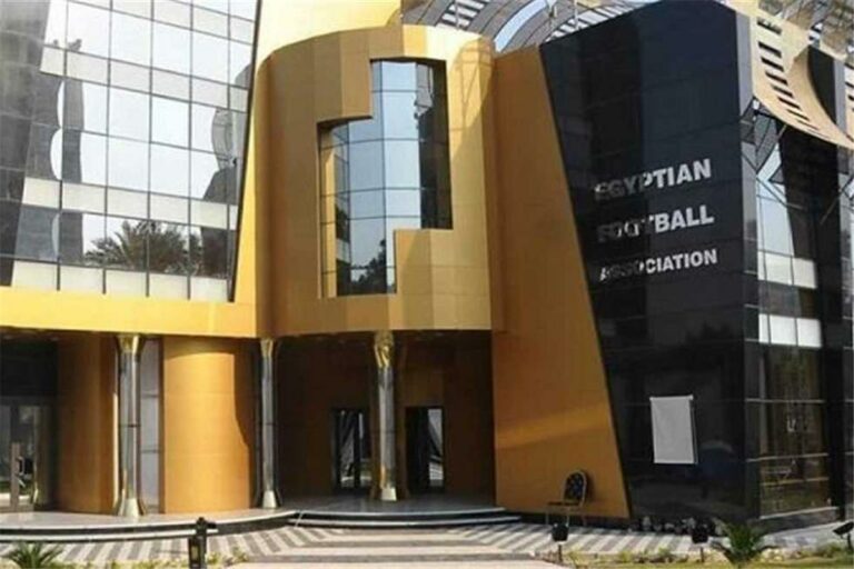 لجنة انتخابات اتحاد الكرة تتسلم قرار إلغاء الطعون ضد قائمة هاني أبو ريدة