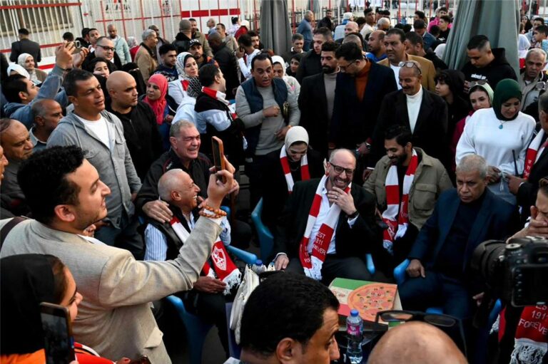 صور | مجلس الزمالك يخوض جولات تفقدية في اجتماع الجمعية العمومية للنادي