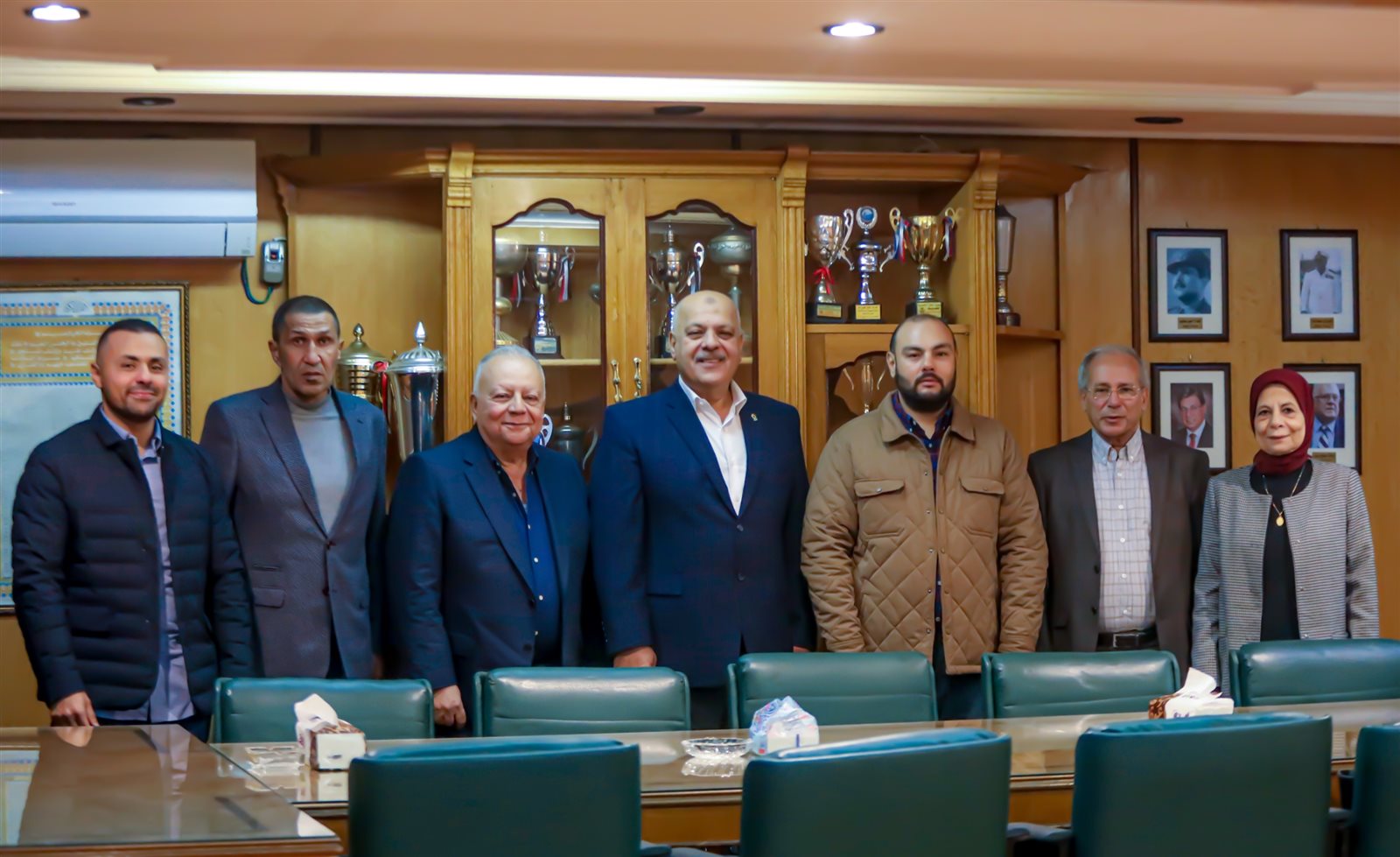 حازم حسني يطمئن على مستقبل الرماية من نادي الصيد بالإسكندرية لإعداد جيل جديد 2 حازم حسني يطمئن على مستقبل الرماية من نادي الصيد بالإسكندرية لإعداد جيل جديد