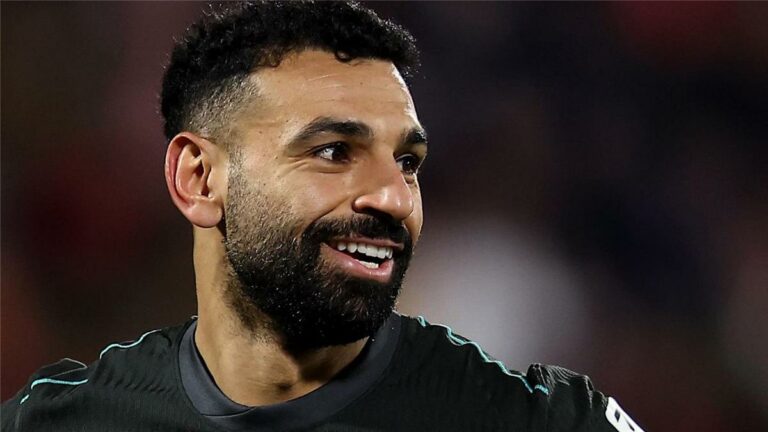 تقارير تثير خيبة أمل جماهير ليفربول بشأن تجديد عقد محمد صلاح