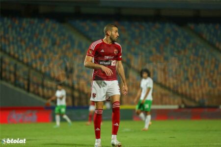 عمر كمال يعلن موعد عودته إلى تدريبات الأهلي.. ويوضح تفاصيل إصابته وحقيقة المشاجرة