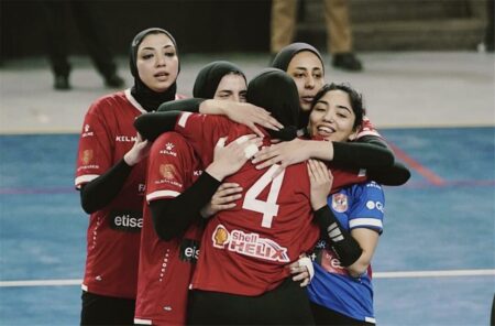خاص | الأهلي يتعاقد مع لاعبة الزمالك السابقة لتدعيم فريق الطائرة