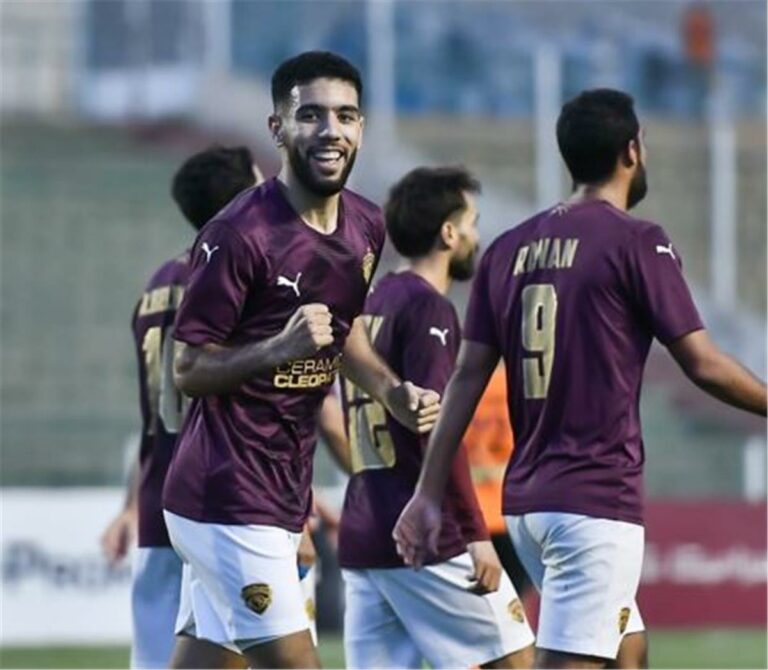 وكيل قندوسي يوضح مدى إمكانية انتقاله إلى الزمالك ويؤكد: رجوعه للأهلي مستحيل