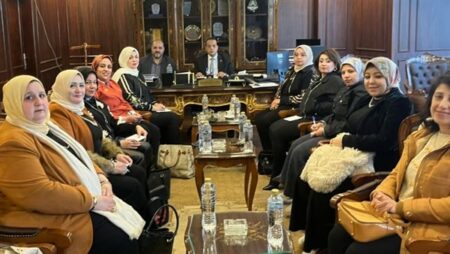 غرفة سوهاج التجارية تستعد لندوة "تمكين المرأة اقتصاديًا" لتعزيز دورها في التنمية