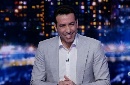فيديو | سعدون الكواري يوجه رسالة إلى أبو تريكة بعد إهدائه قميص الأهلي