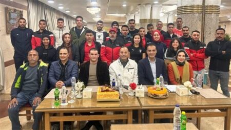 رئيس اتحاد الدراجات يجتمع بالمنتخب قبل انطلاق البطولة مصر24للمضمار