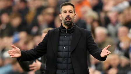 مدرب ليستر سيتي يمنح ليفربول خبرًا سارًا قبل مباراة الدوري الإنجليزي