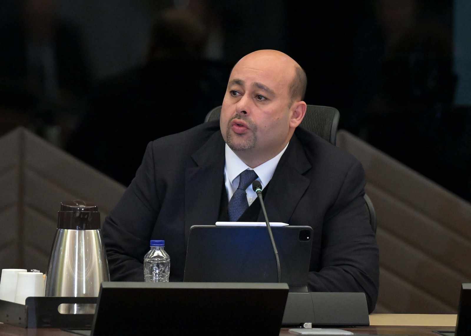 خلال لقائه عددًا من المستثمرين.. رئيس الوزراء يستمع لبعض الآراء المهمة ويُعقب عليها 11 خلال لقائه عددًا من المستثمرين.. رئيس الوزراء يستمع لبعض الآراء المهمة ويُعقب عليها