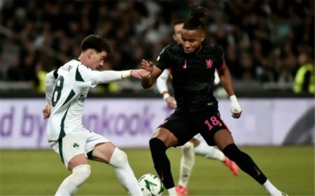 مدرب تشيلسي يرد على اهتمام برشلونة بضم نكونكو