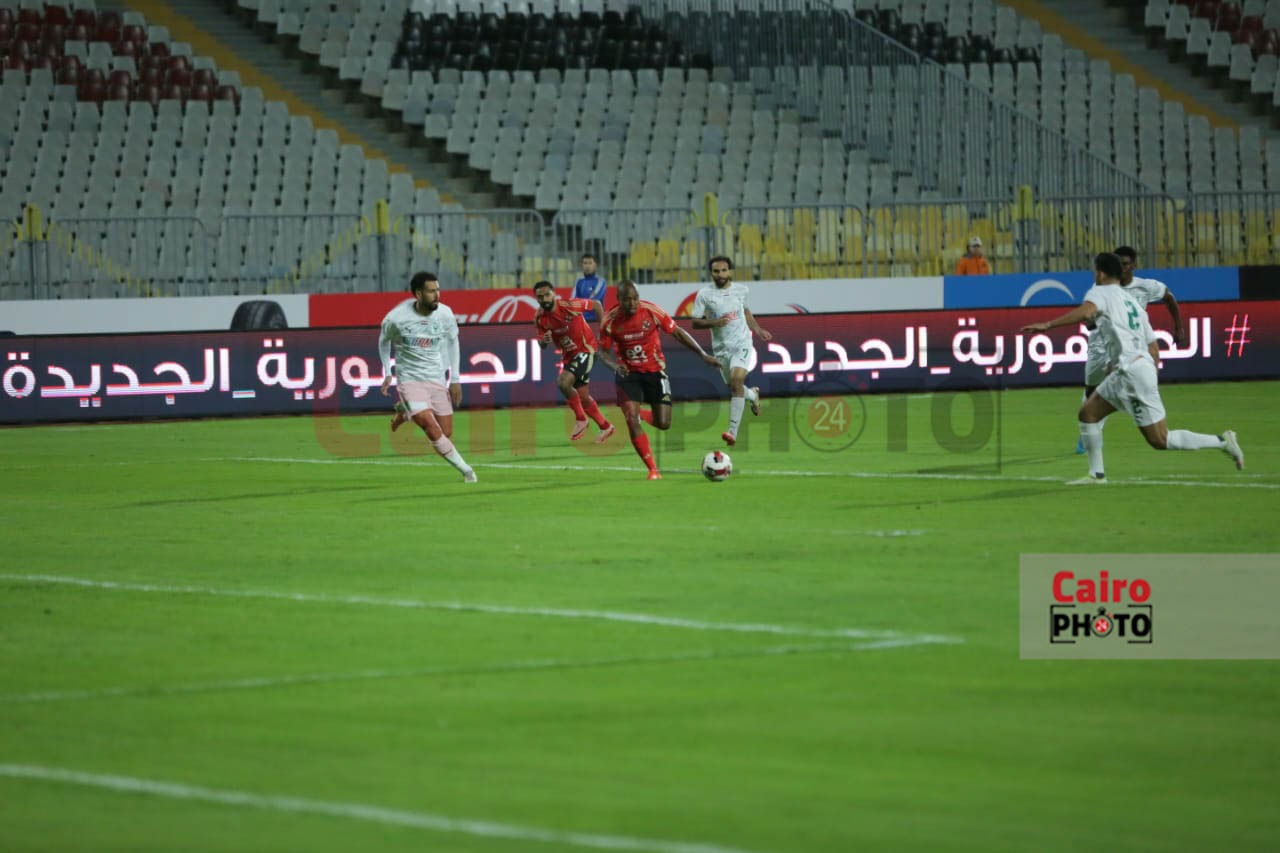 نتيجة مباراة الأهلي والمصري.. يحيى عطية الله يمنح التقدم للشياطين على حساب أبناء بورسعيد 6 نتيجة مباراة الأهلي والمصري.. يحيى عطية الله يمنح التقدم للشياطين على حساب أبناء بورسعيد