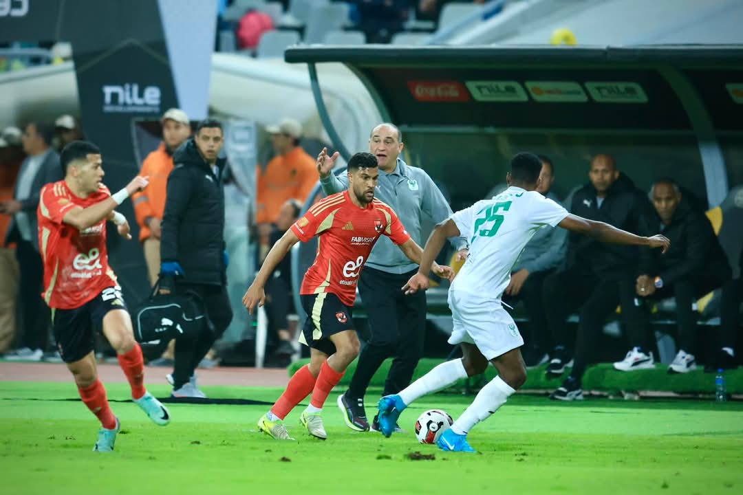 الأهلي يهزم المصري بثنائية في مواجهة مثيرة بالدوري 2 الأهلي يهزم المصري بثنائية في مواجهة مثيرة بالدوري