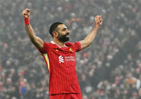 ردود أفعال جماهير ليفربول على أداء محمد صلاح أمام ليستر سيتي: لا شيء يمنعه من البالون دور