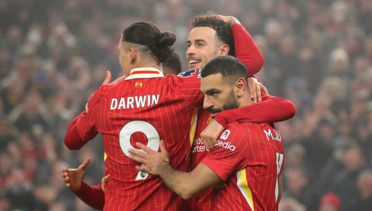 رجل مباراة ليفربول وليستر سيتي في الدوري الإنجليزي