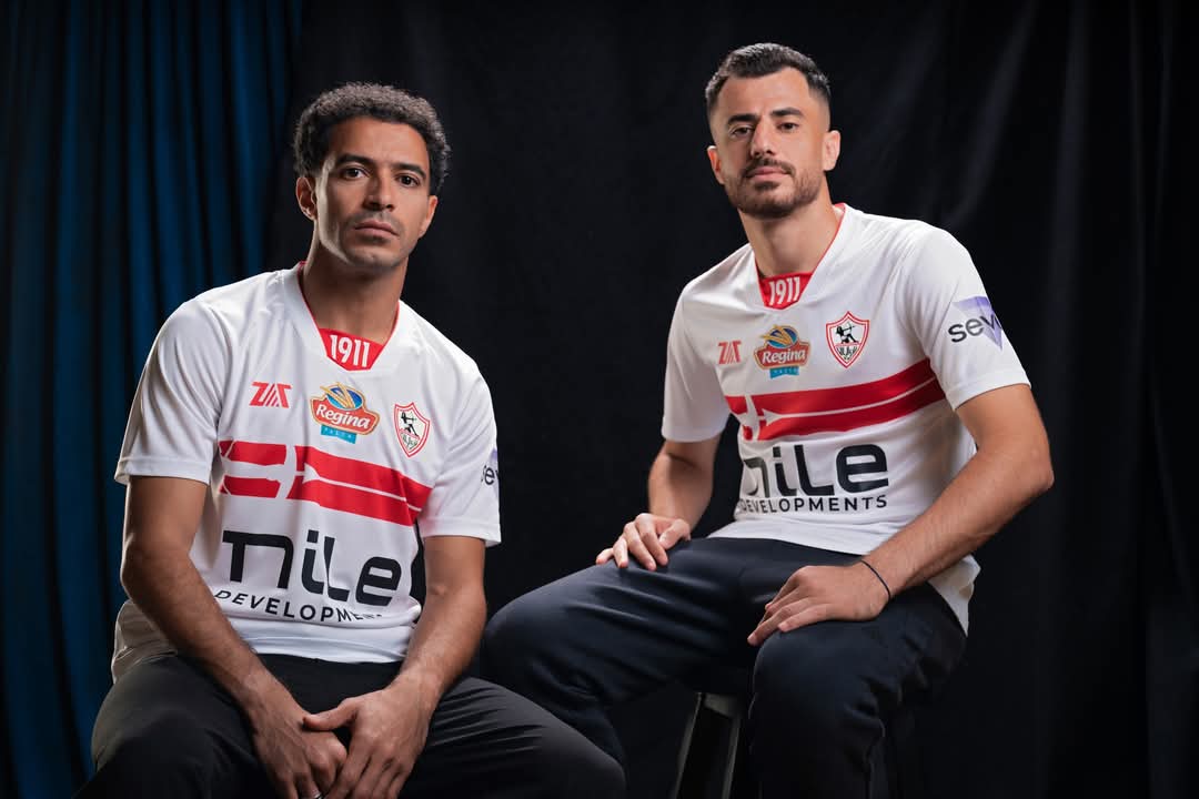 الزمالك يكشف عن قميصه الجديد.. صور 4 الزمالك يكشف عن قميصه الجديد.. صور
