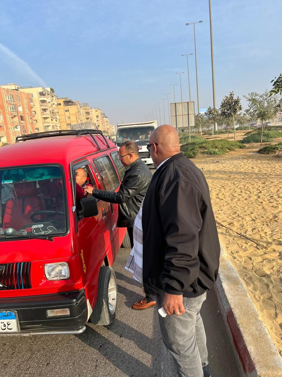 ضبط 300 مخالفة لمركبات السرفيس بالجيزة 3 ضبط 300 مخالفة لمركبات السرفيس بالجيزة
