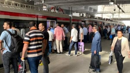 تسهيلًا على الركاب.. القومية للأنفاق تتيح وسائل دفع متنوعة بالمترو والقطار الخفيف LRT│ صور