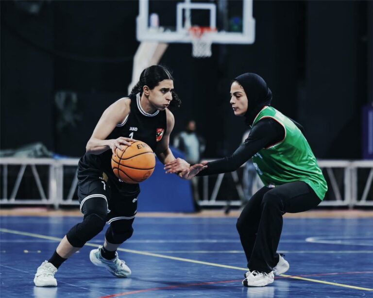 الأهلي يكتسح سبورتنج في ذهاب نهائي دوري المرتبط لسيدات السلة