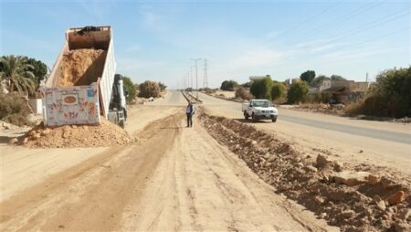 محافظ الجيزة: تخصيص 8 ملايين جنيه لتطوير الطرق المؤدية للمزارات السياحية بالواحات البحرية